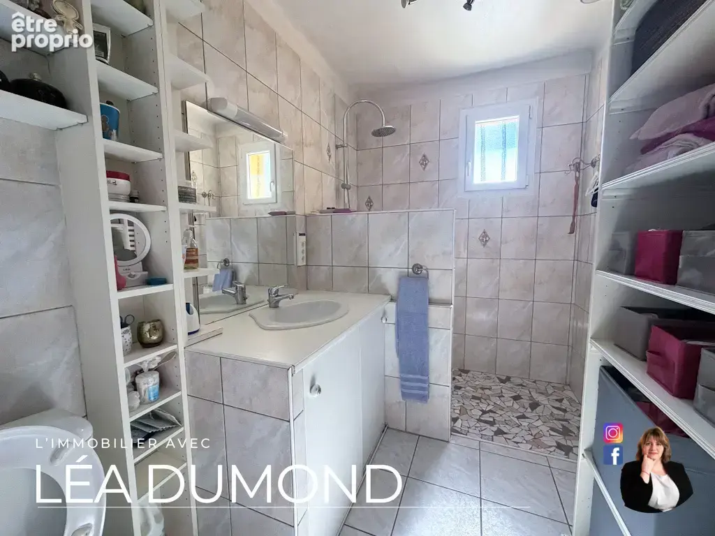 Maison familiale de 141 m2   4 chambres   Terrain de 1 170 m2   Saint-Romain-le-Puy - photo 13