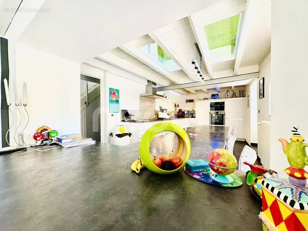 Maison à CHATEAUGAY