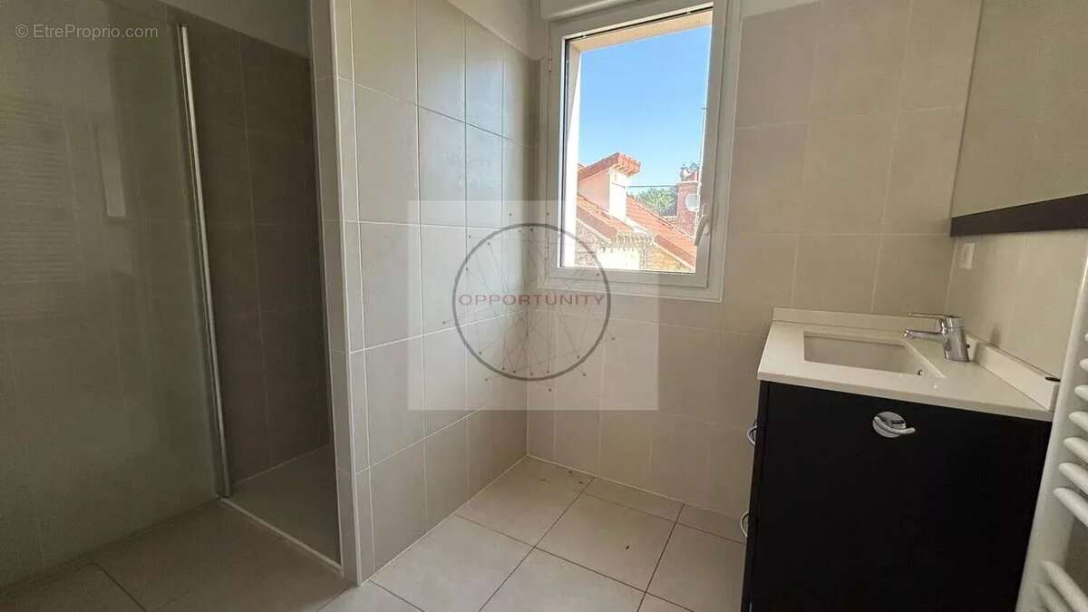 Appartement à FONTAINEBLEAU