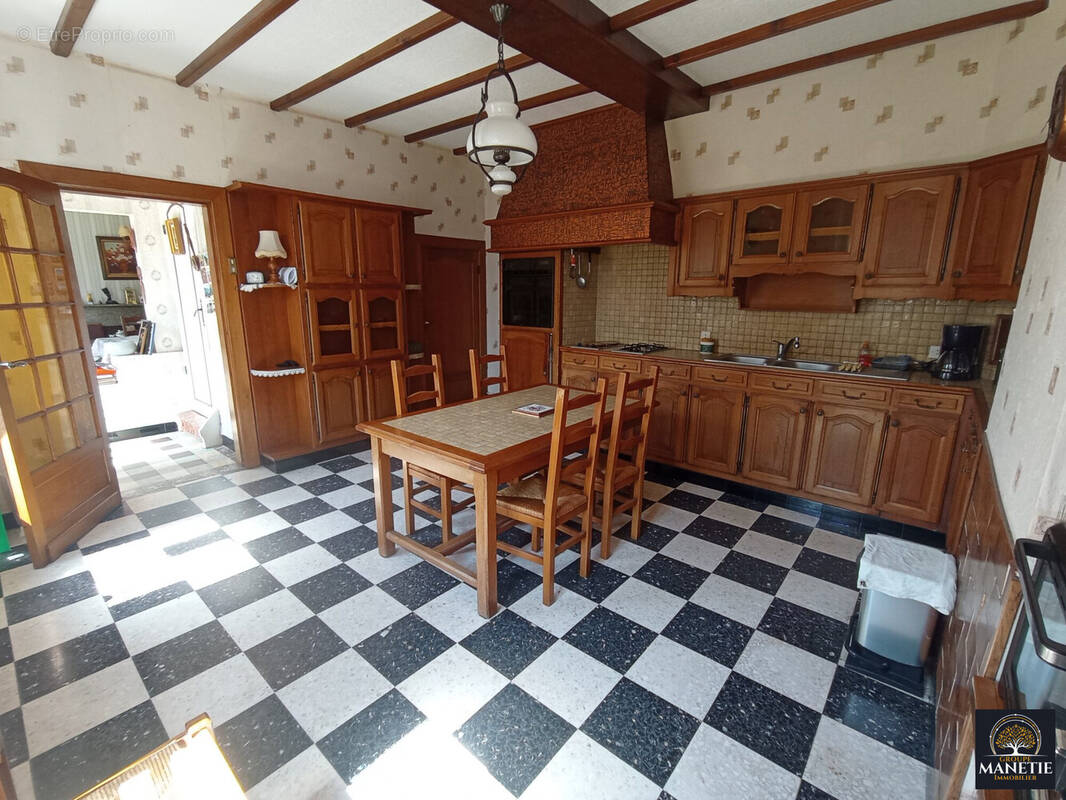 Maison à COURCELLES-LES-LENS