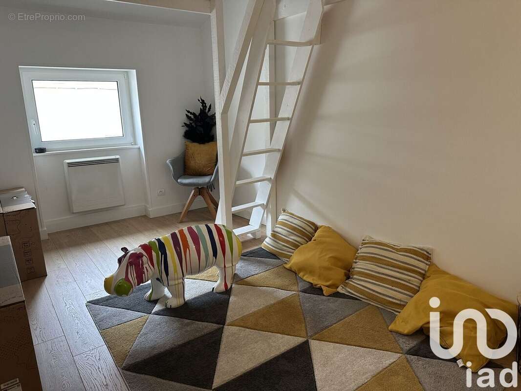 Photo 6 - Appartement à CHALON-SUR-SAONE