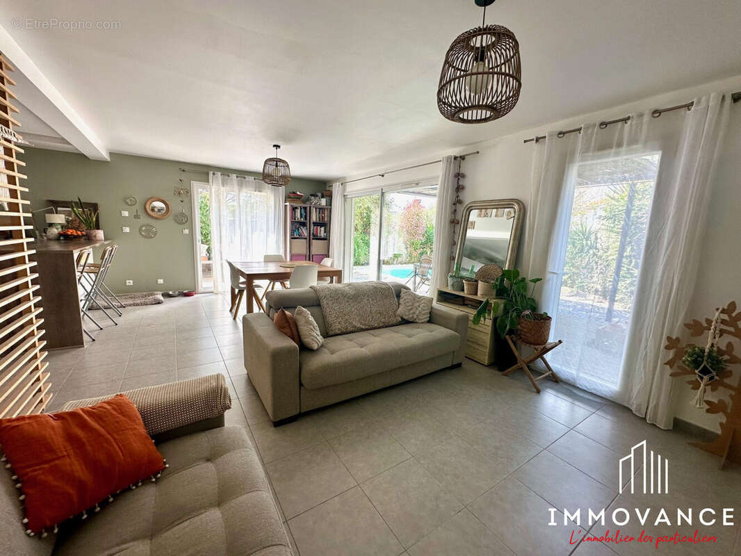 Maison à SAINT-AUNES