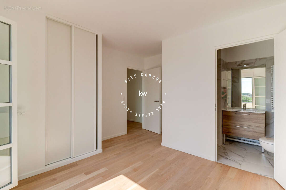 Appartement 103 m² à Le Plessis-Robinson  - photo 9