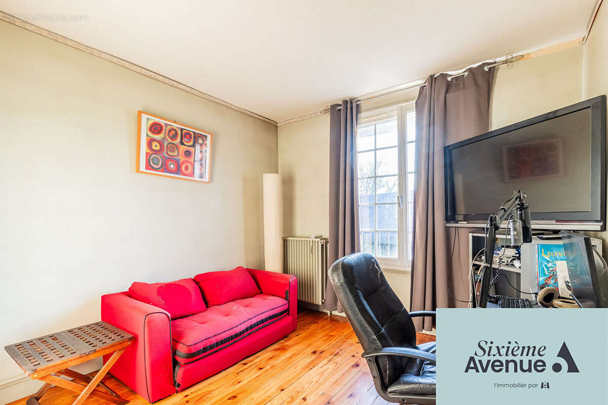 Maison à SAVIGNY-SUR-ORGE