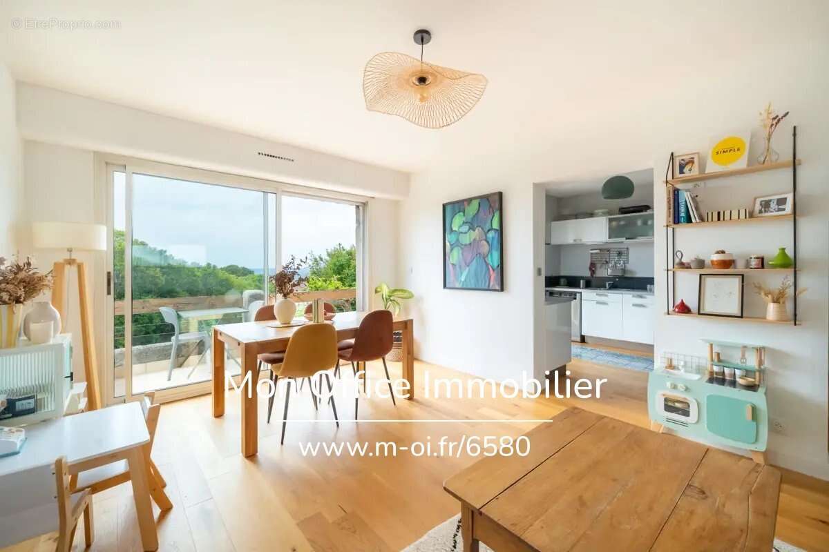 Appartement à EGUILLES