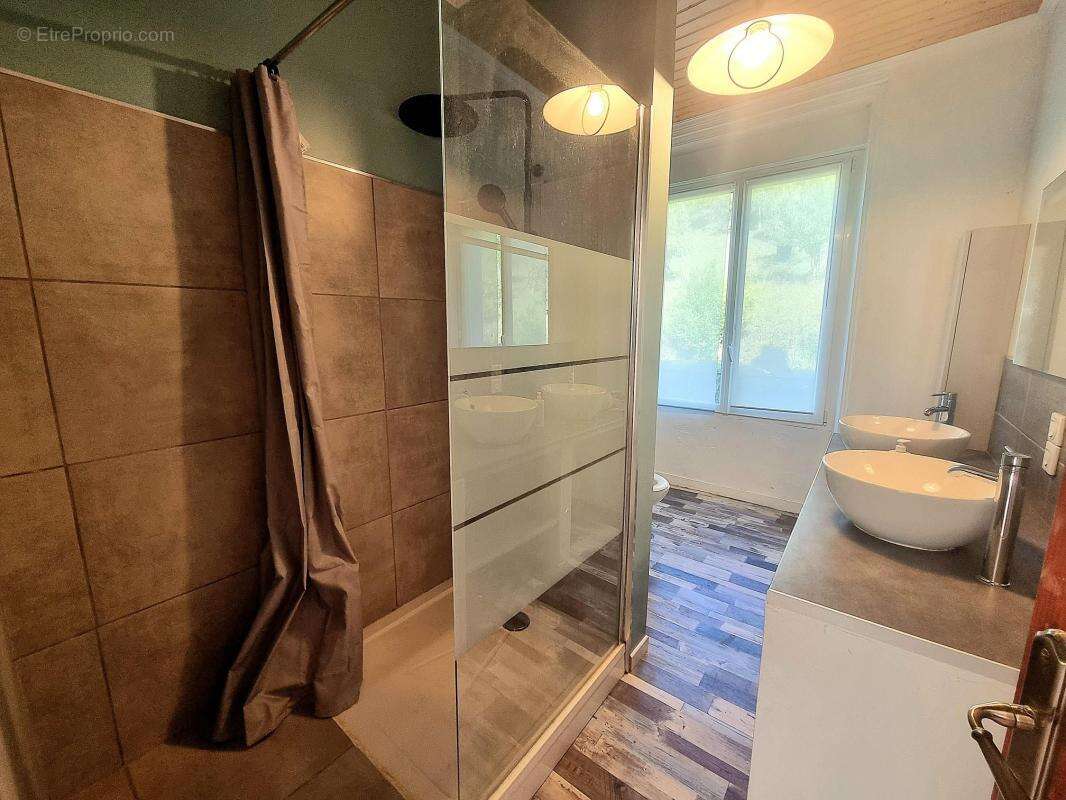 Maison à PONT-DE-BUIS-LES-QUIMERCH