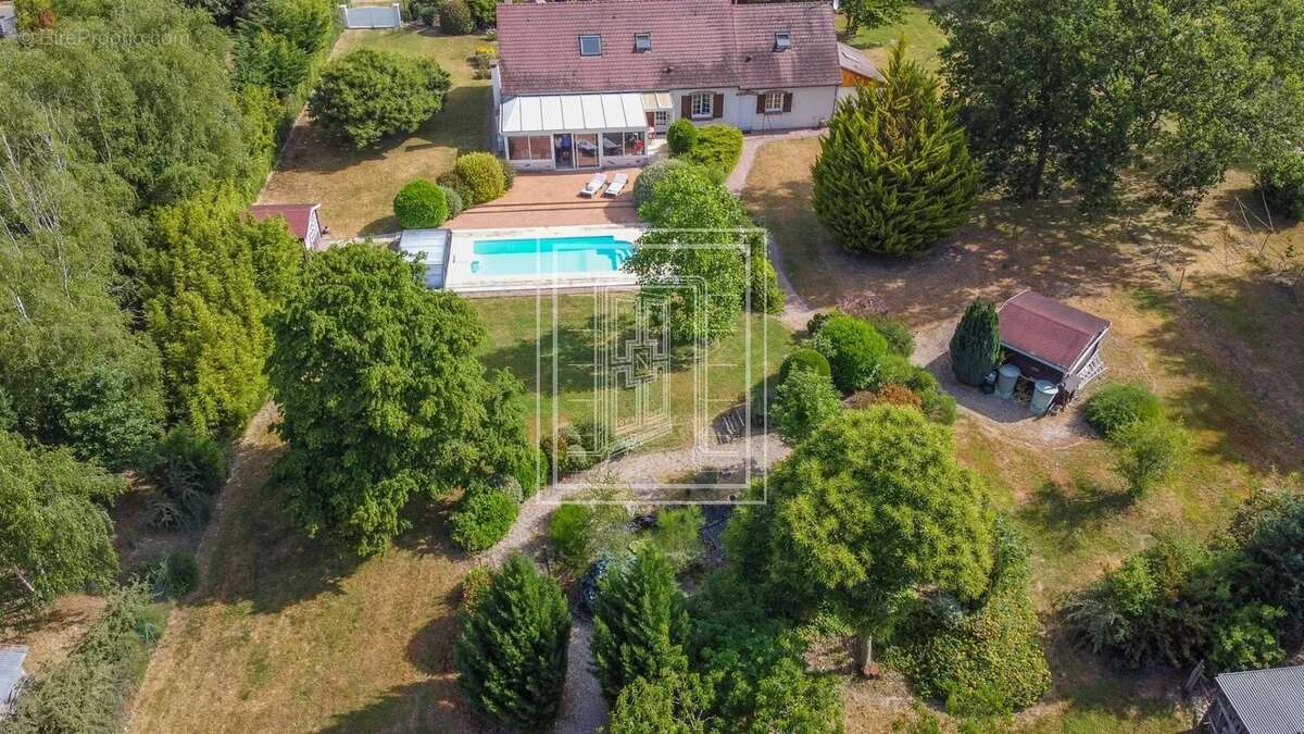 Maison à CHATRES-SUR-CHER