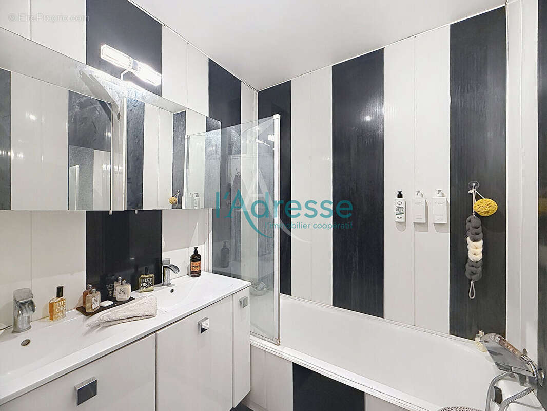 COUP DE COEUR!!! beau 2 pièces de 51 m² en dernier étage avec cave et parking sous-sol ! - photo 11
