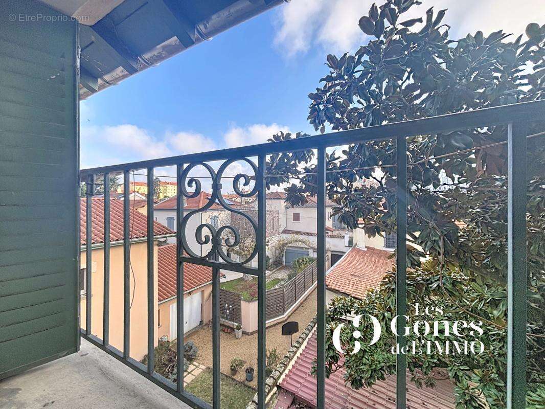 Appartement à LYON-3E