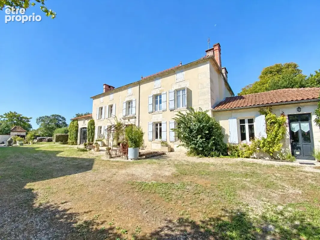 Très belle propriété charentaise à proximité de Cognac et Angoulême - photo 36