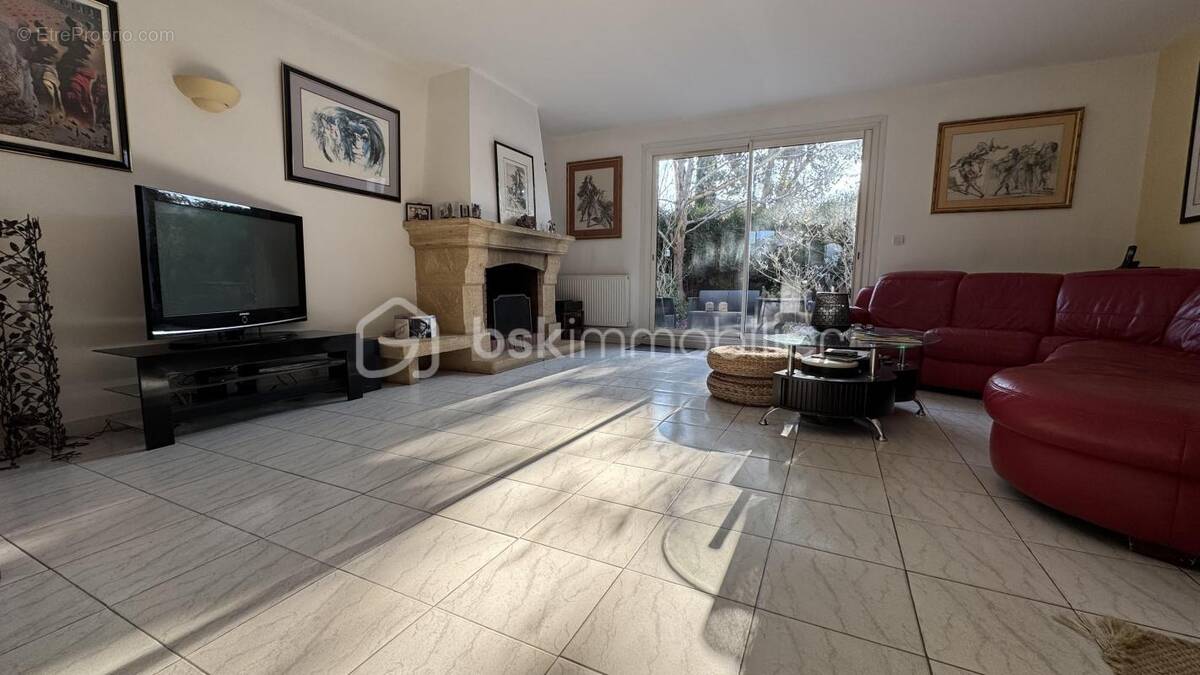 Maison à SAINT-GERMAIN-LES-CORBEIL