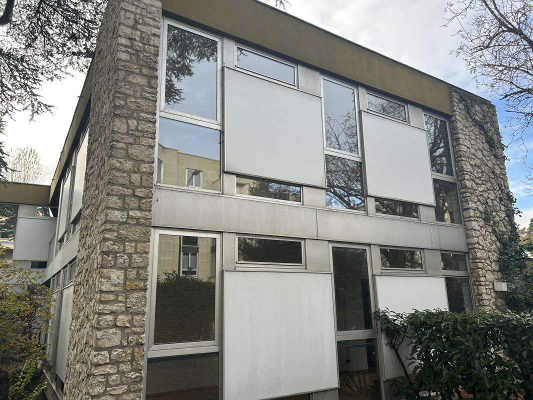 Commerce à SAINT-GERMAIN-EN-LAYE