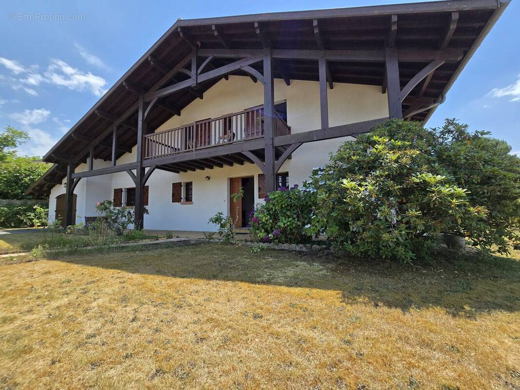 Maison 170 m² à Leon  - photo 3