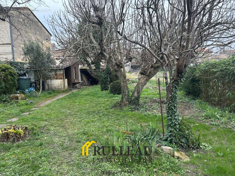 Maison à SAINT-ANDRE-DE-CUBZAC
