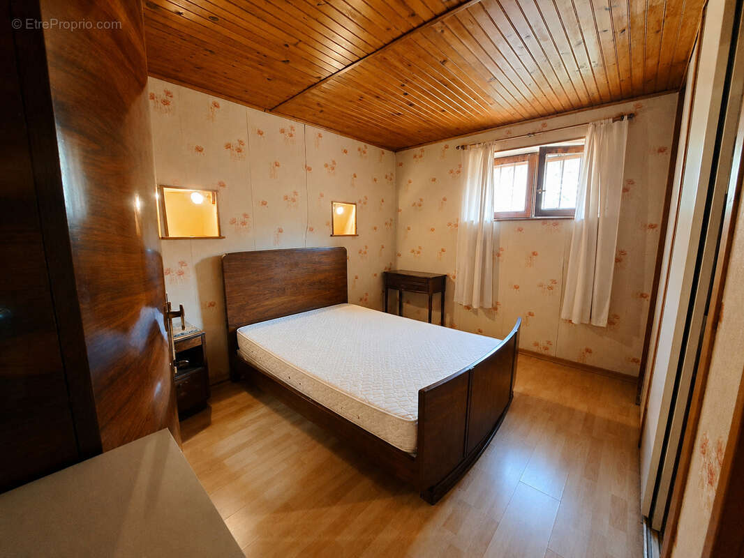 Maison 124 m² à Condeon  - photo 11