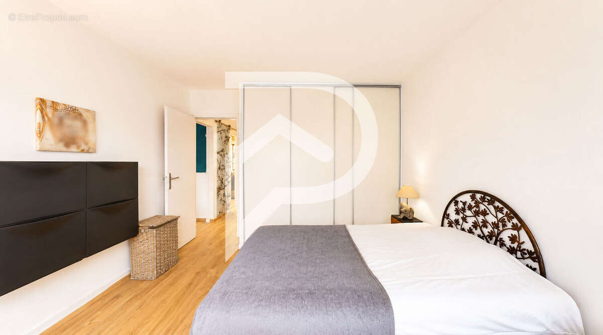 Appartement à VERNEUIL-SUR-SEINE