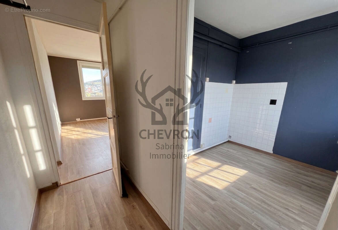 Appartement à CHARLEVILLE-MEZIERES