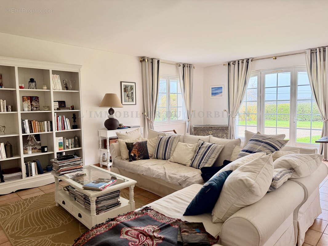 Maison à LE TOUR-DU-PARC