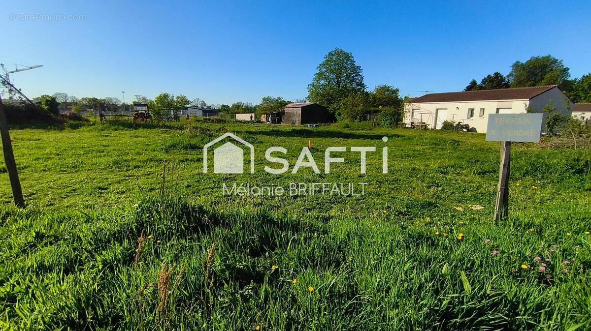 Photo 1 - Terrain à VAIRE