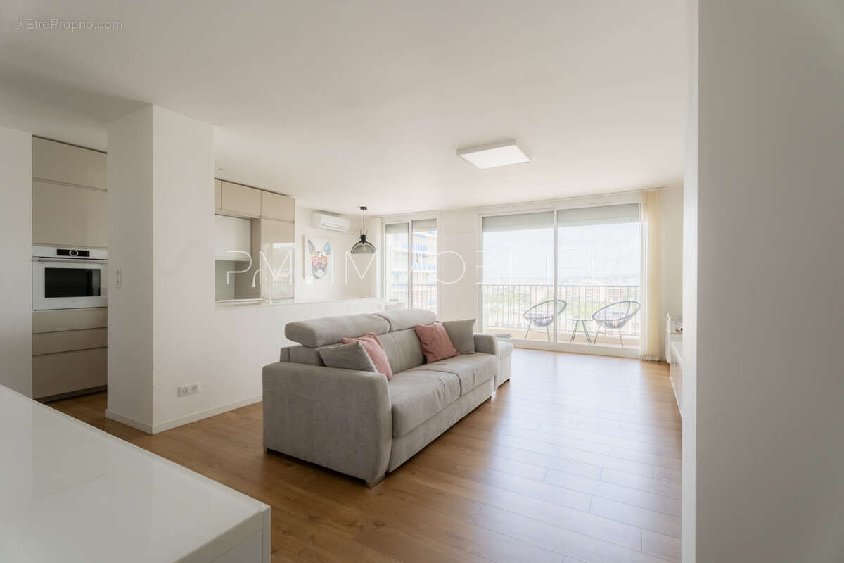 Appartement à MARSEILLE-9E