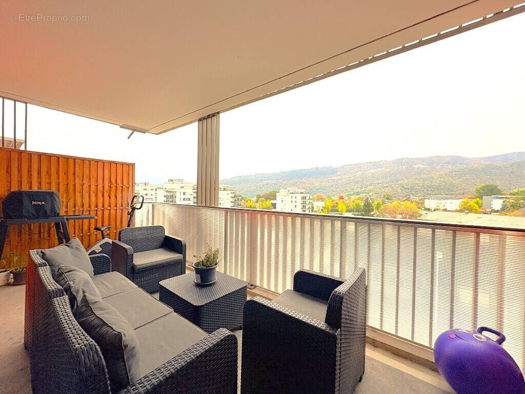 Appartement à SEYNOD