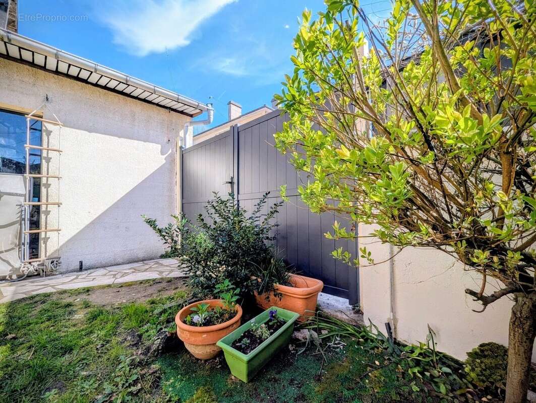 Maison à SOTTEVILLE-LES-ROUEN