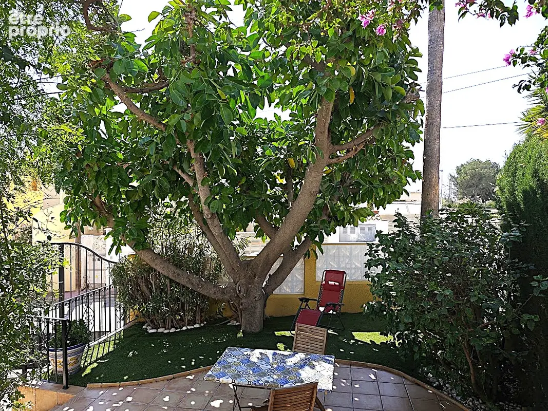Maison - 4 pièces - quartier résidentiel -  Calpe - photo 3