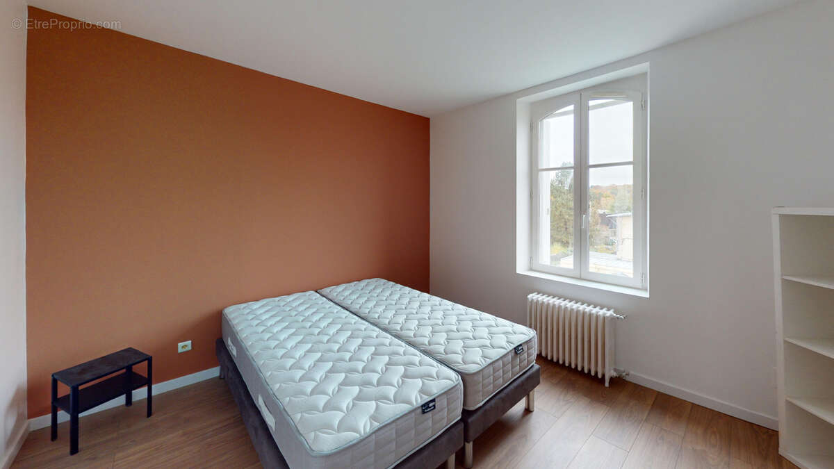 Appartement à GENESLAY