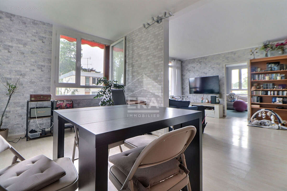 Appartement à TAVERNY