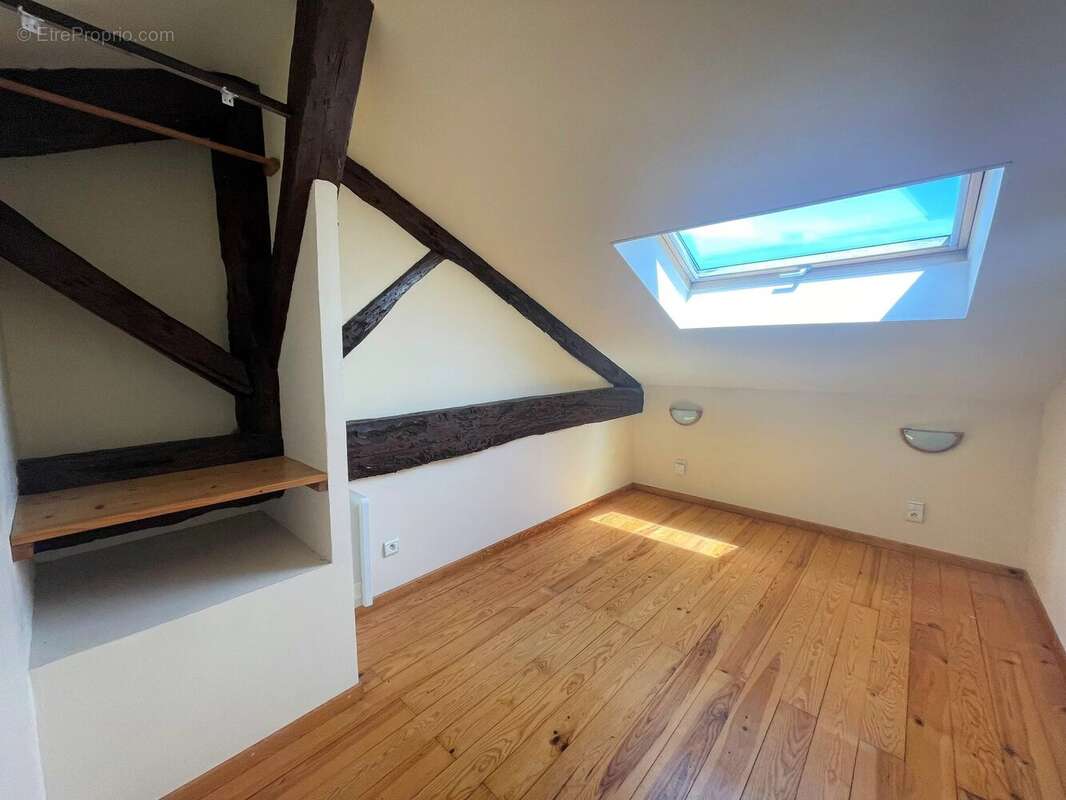 Appartement à LA REDORTE