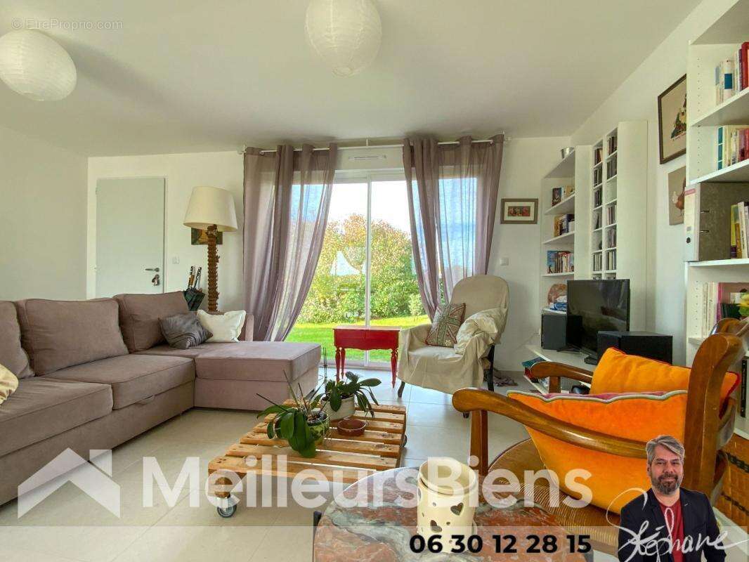 Maison à SAINT-SIMON-DE-BORDES