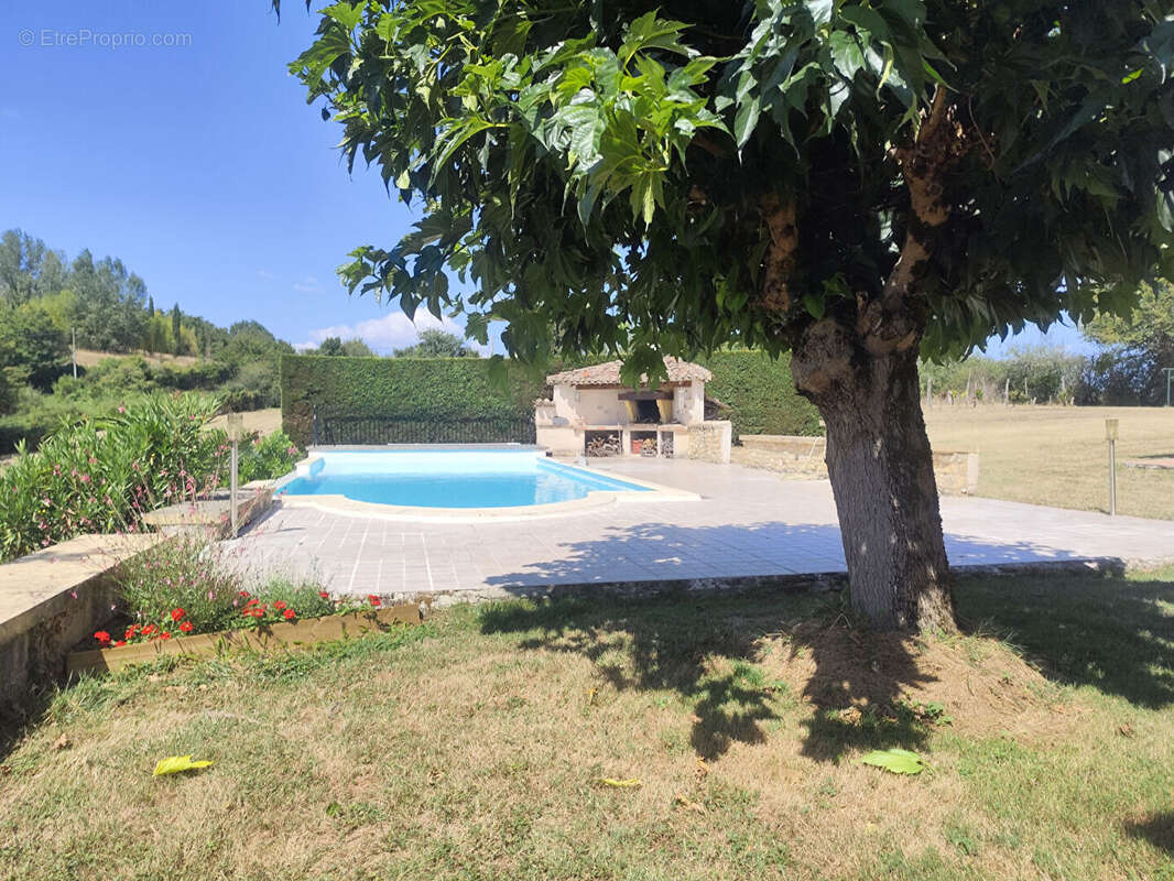 Maison à BEAUMONT-DU-PERIGORD