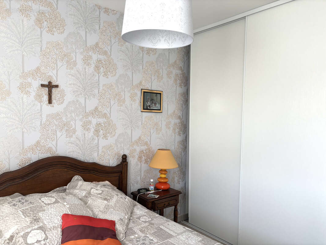 Appartement à MARSEILLE-3E