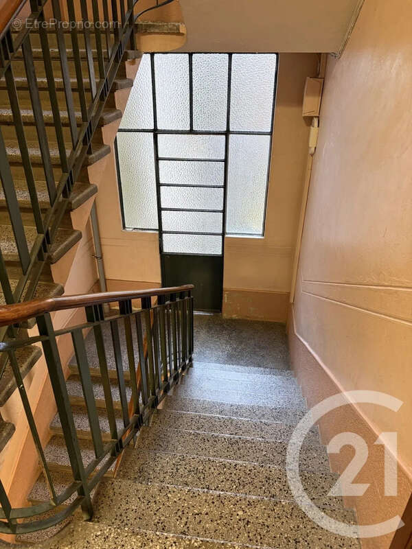 Appartement 50 m² à Lyon-7e  - photo 8