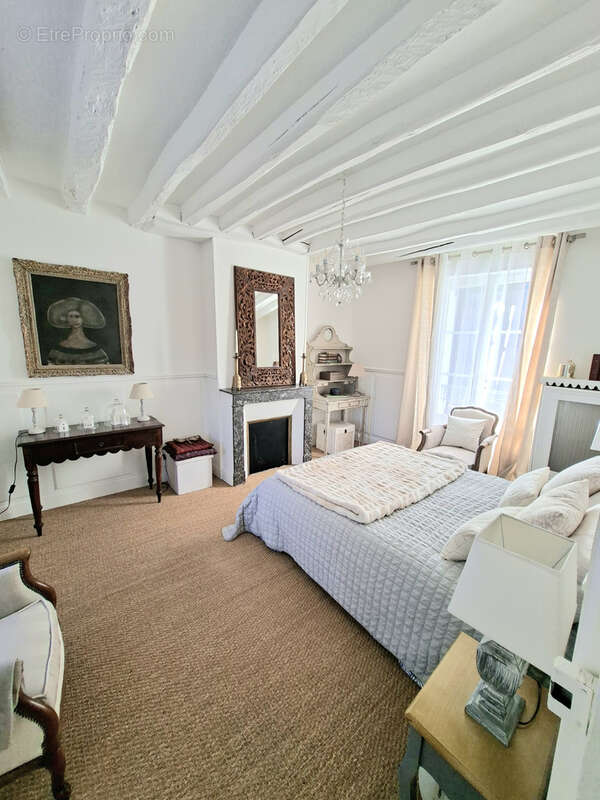 Maison de charme 5 pièces, au coeur du village et de ses  commerces - photo 6