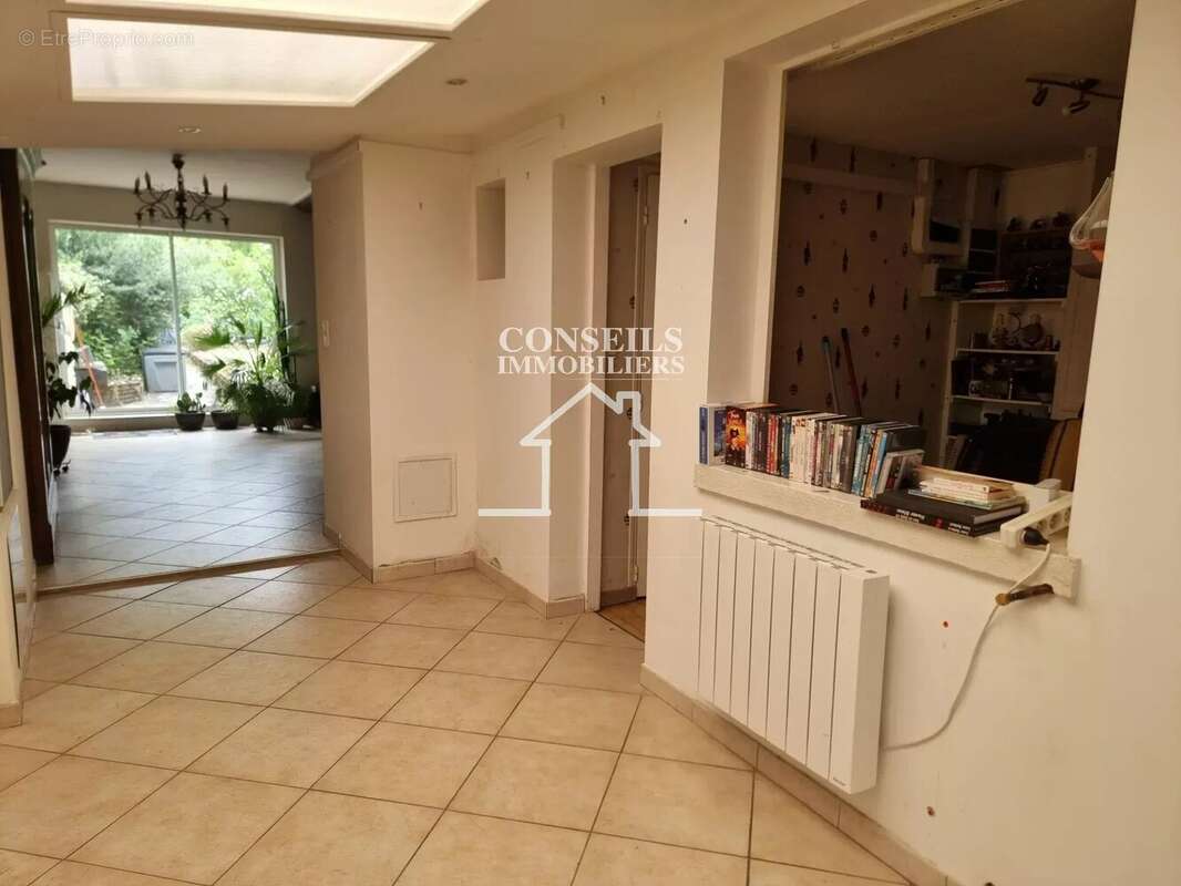 Maison de ville avec jardin proche des commerces - photo 8