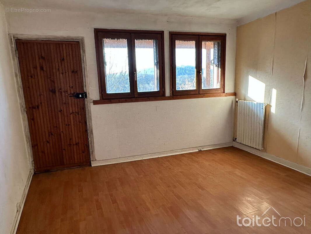 Maison à SAINT-REMY-LES-CHEVREUSE