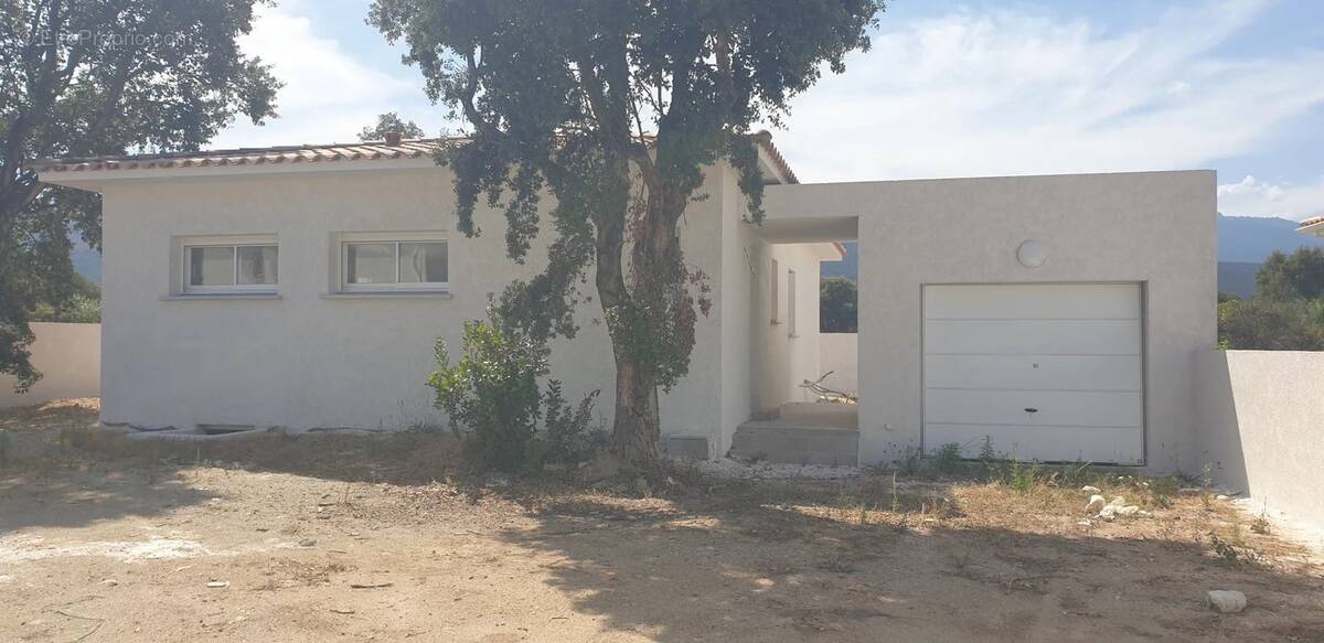 Maison à PRUNELLI-DI-FIUMORBO