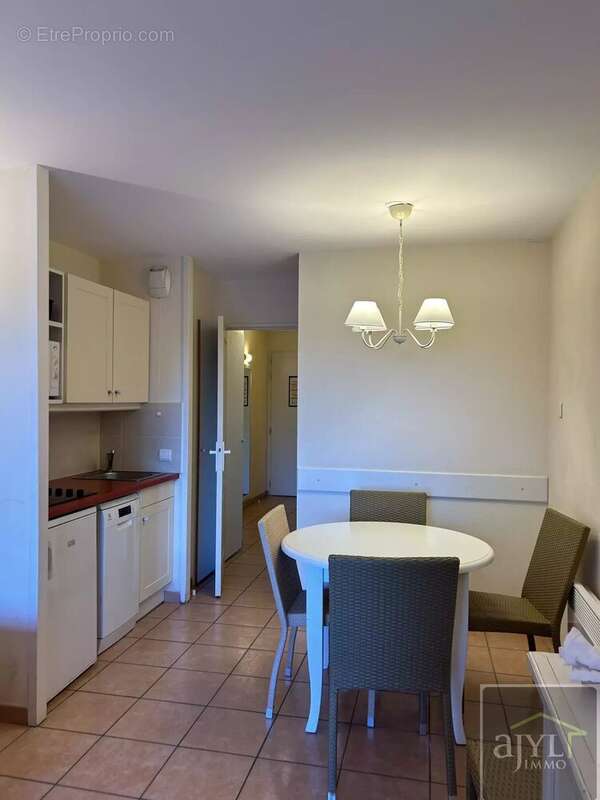 Appartement à MALLEMORT