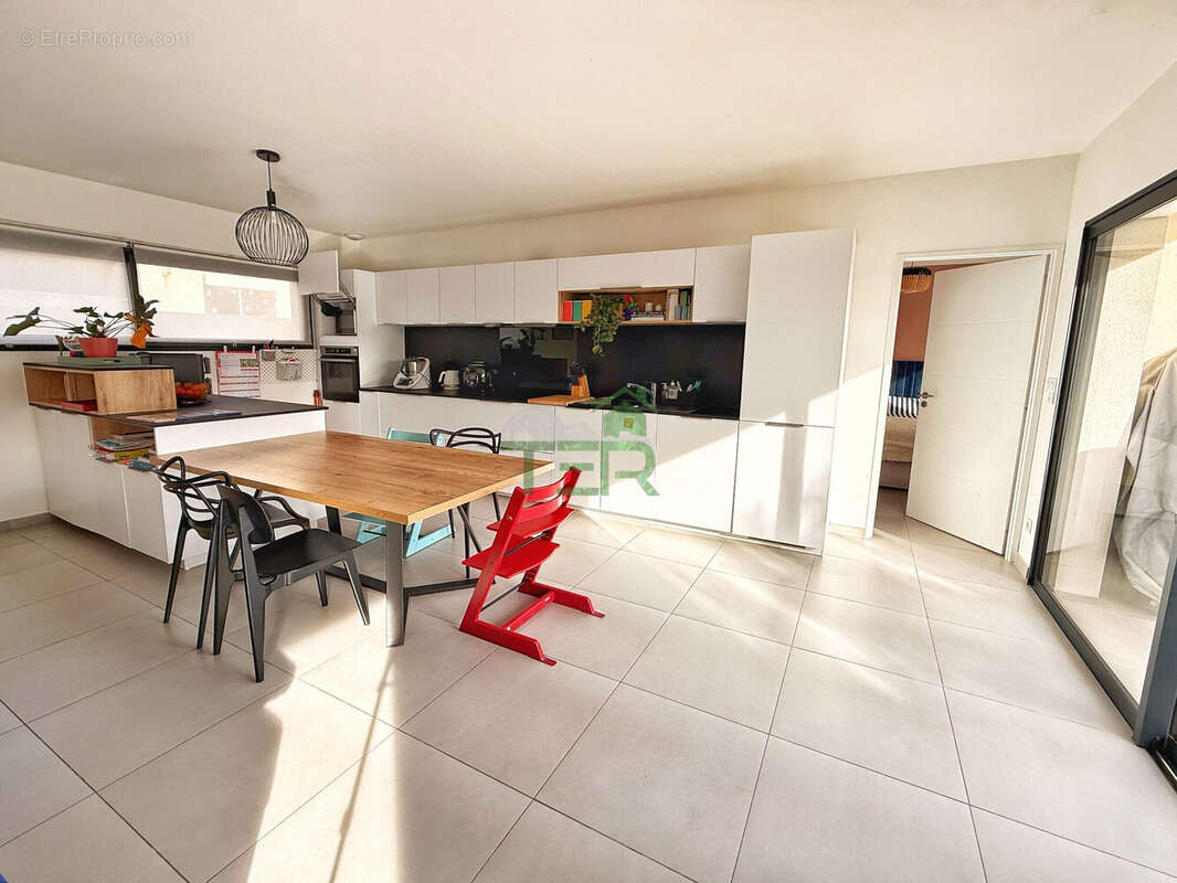 Maison à COURNONSEC