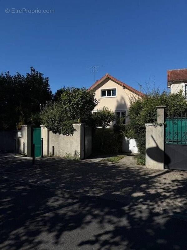 Photo 1 - Maison à CHAMPIGNY-SUR-MARNE