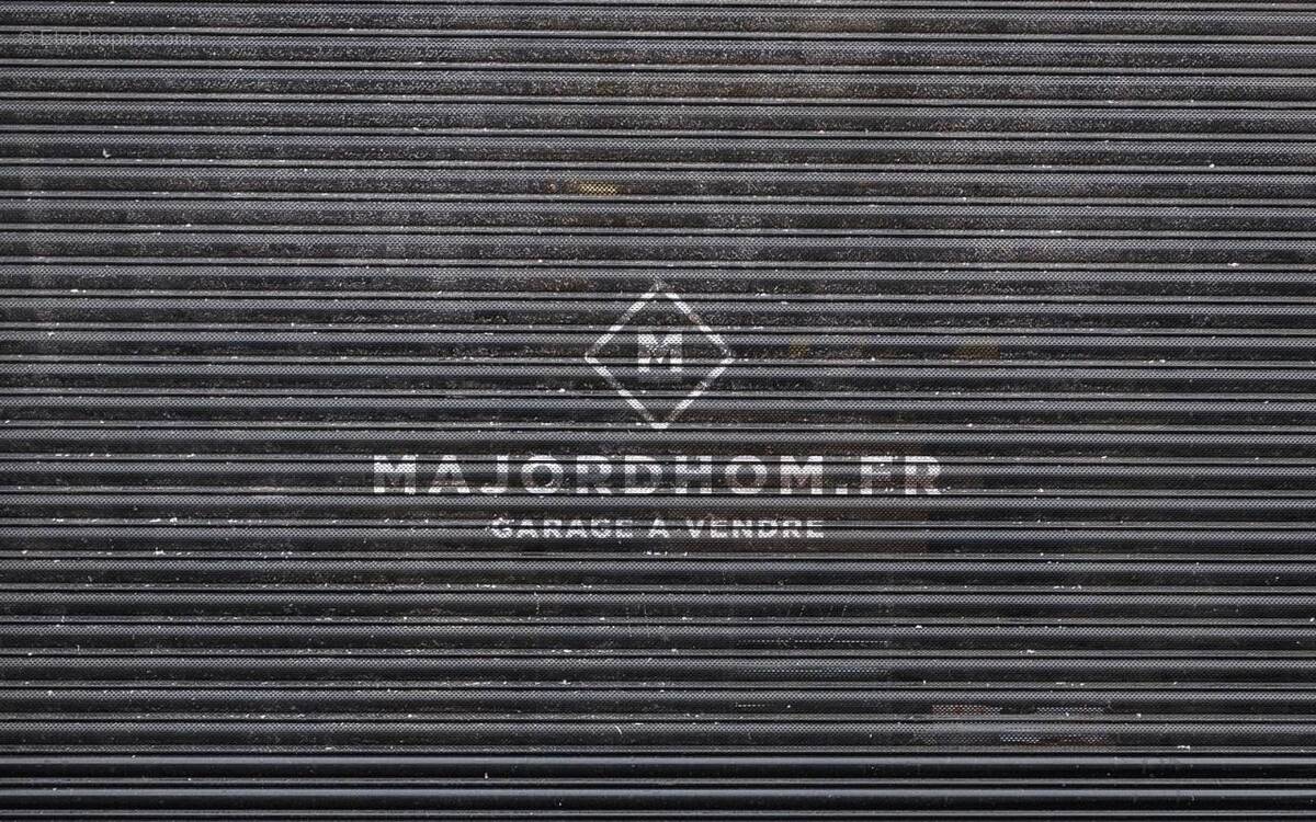 Parking à MARSEILLE-13E