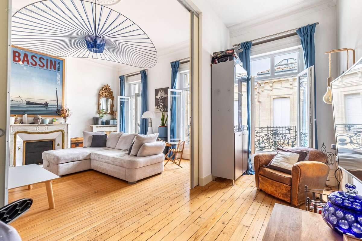 Appartement à BORDEAUX