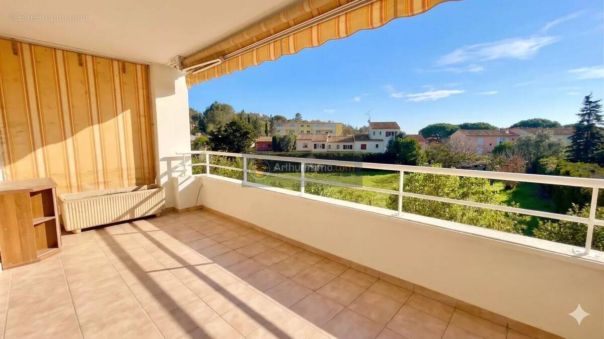 Appartement à SAINT-RAPHAEL