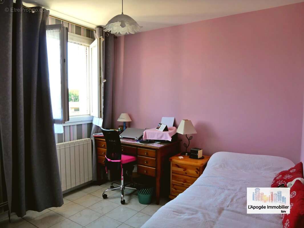 Appartement à UZES