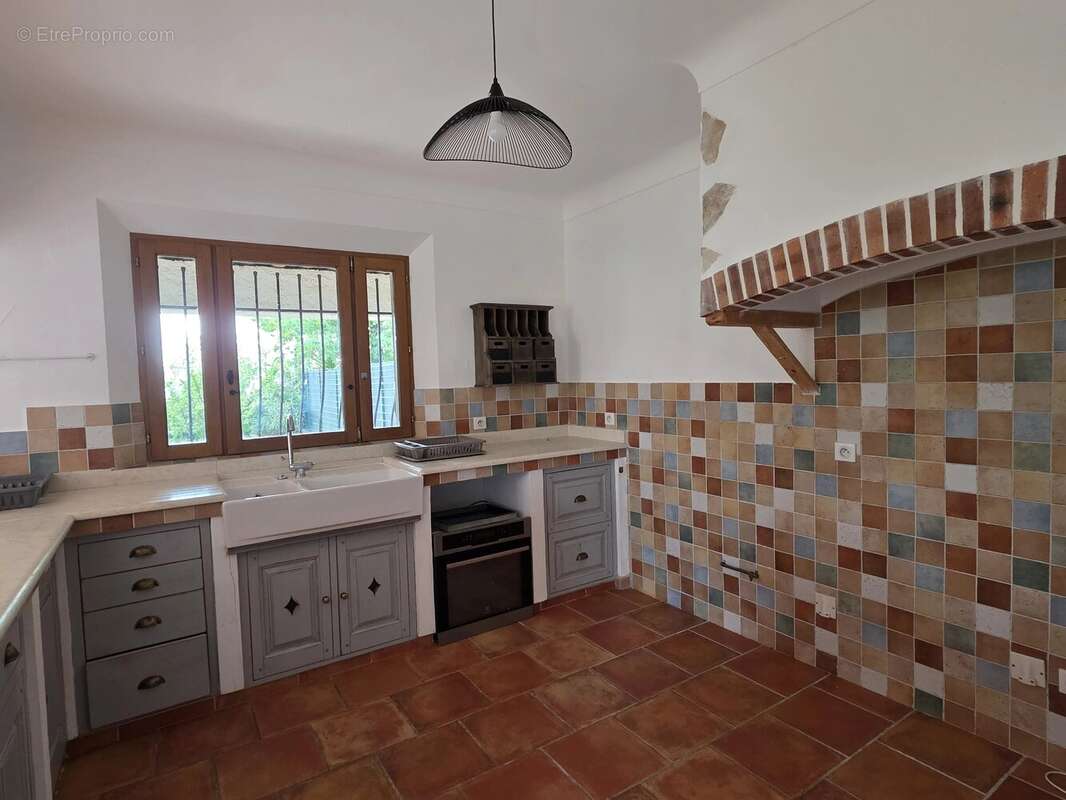 Maison à MONTAUROUX