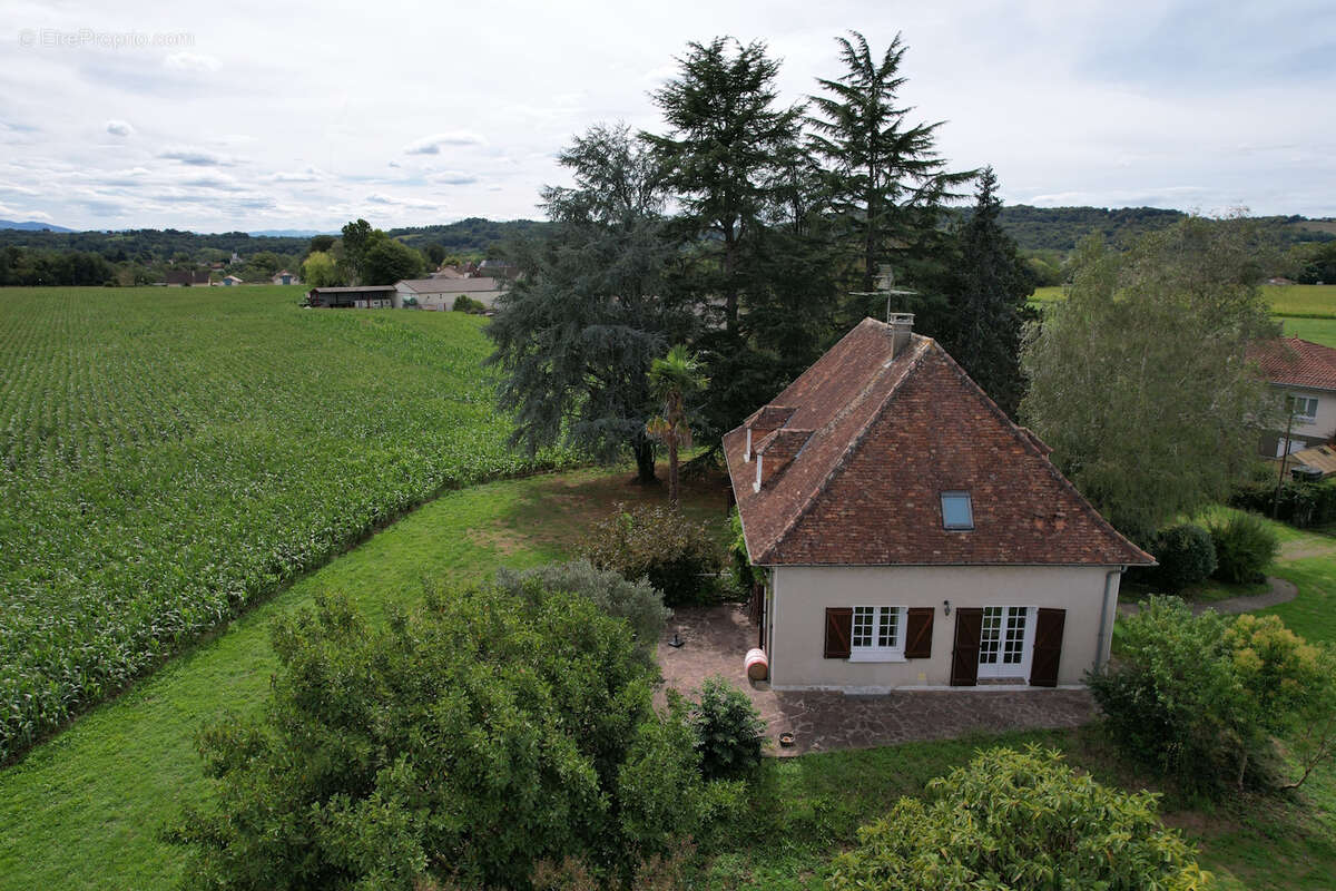 Maison à GUINARTHE-PARENTIES