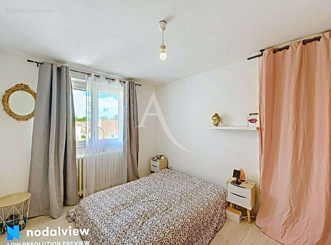 Appartement à OZOIR-LA-FERRIERE