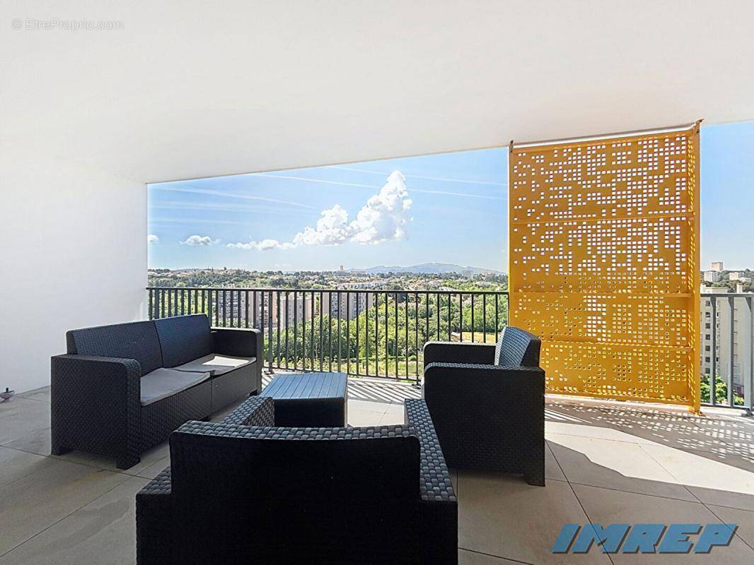 Appartement à MARSEILLE-13E