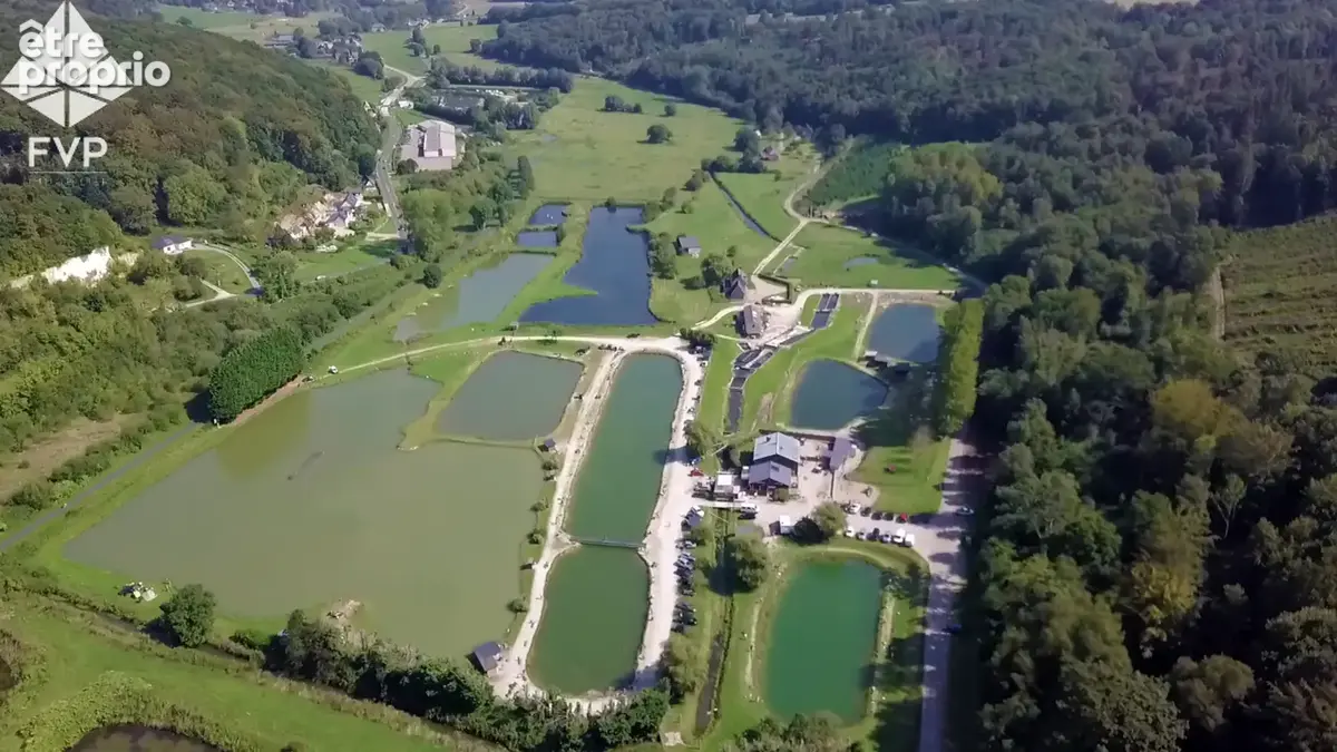 Photo Commerce à Colleville au prix de 1 200 000€